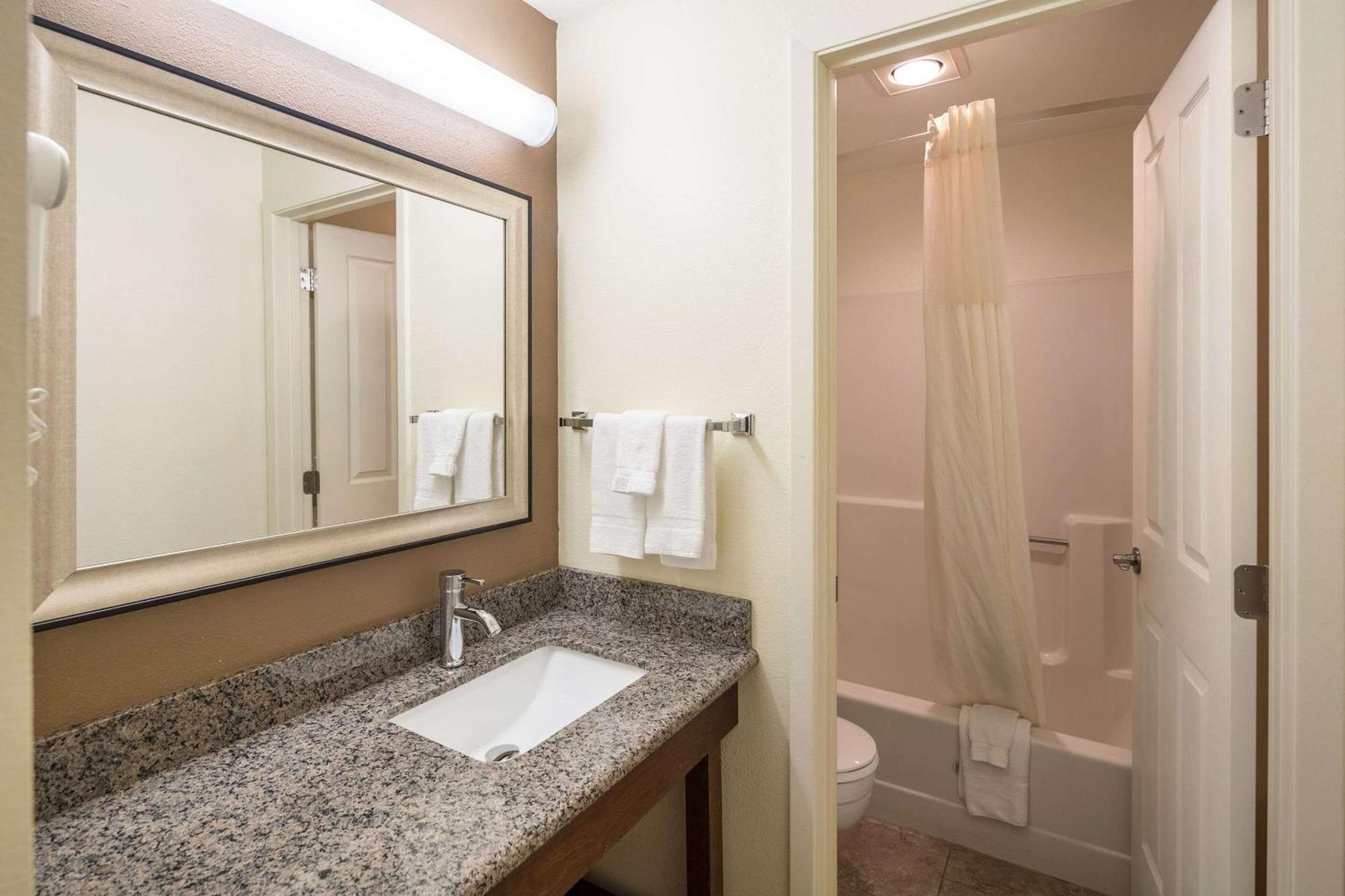 Quality Inn & Suites Coeur D'Alene Coeur d'Alene Exterior foto